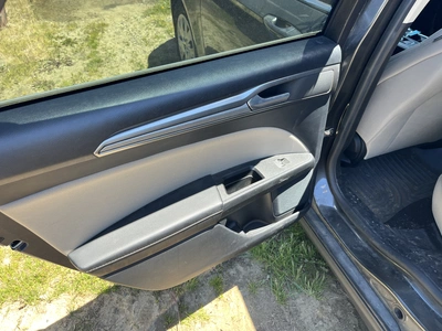 USED 2020 FORD FUSION