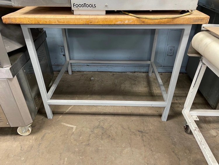 Used CANADIAN MADE N/A Food Prep Tables Ontario CA | Toronto Bakery Equipment #1060478