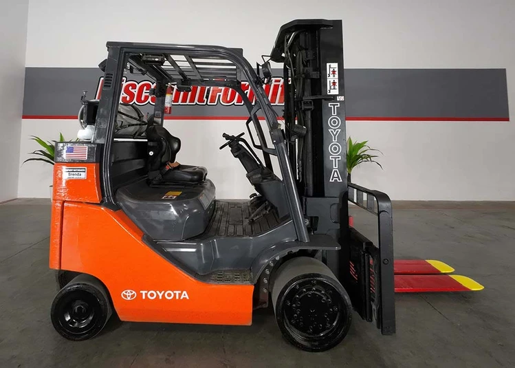 Used 2020 TOYOTA 8FGC35U-BCS Misc Forklifts Colorado US | Discount Forklift #1082189