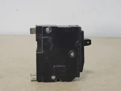 USED SQUARE D QO115
