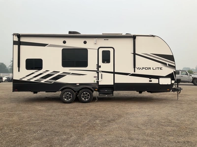 Used 2022 KEYSTONE FUZION Campers, Caravans, Motorhomes Michigan US | Miedema Asset Management Group #1304546
