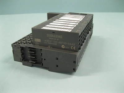 Siemens Simatic ET 200S 6ES7151-7AA20-0AB0 CPU with Input/Output Modules B13