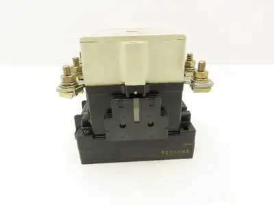 Fuji SC-N7(152) Motor Starter Contactor 3-Pole 150A 100Hp 120V Coil