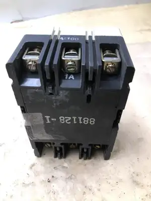 Westinghouse EHD3100L 100 A  Circuit Breaker 3 Pole Molded Case 480VAC