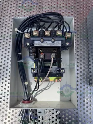 USED ALLEN BRADLEY 500-B0D950 SERIES B CONTRACTOR W/ ENCLOSURE 7" X 10"X 5"