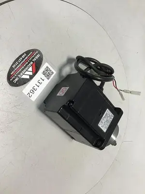 USED YASKAWA SGMPH-02A1A-YR11