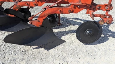USED MASSEY FERGUSON 345
