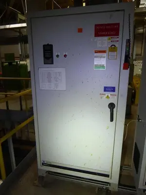 20BD156A0AYNANC0 / B Allen Bradley 156 460V 125HP Powerflex 700 W/ CABINET #S611