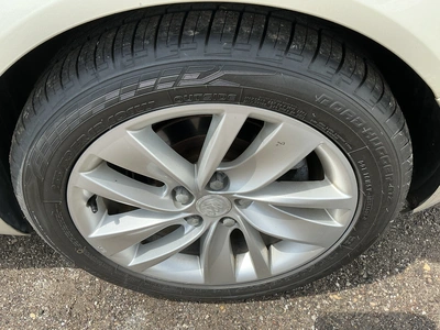 USED 2014 BUICK REGAL