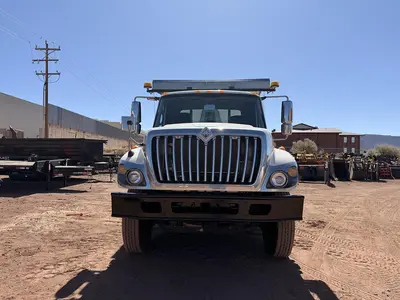 Used 2008 INTERNATIONAL 7400 Hooklifts & Roll-Offs Utah US | CSS Equipment Sales #1347548