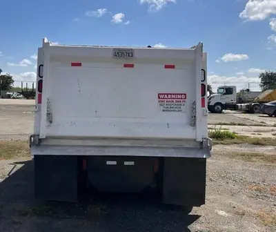 Used 2014 VOLVO VNL42300 Dump trucks California US | Ben Kaplan Equipment #1279509
