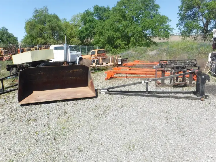 Used CATERPILLAR JIB Forklift Attachments California US | Western Trencher & Equipment, Inc. #1497727