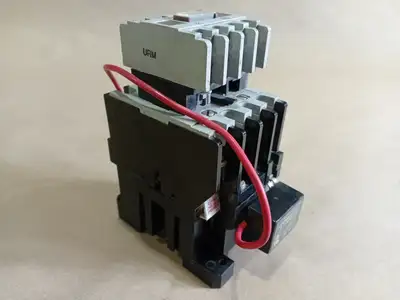NEW ALLEN-BRADLEY 100-A18ND3