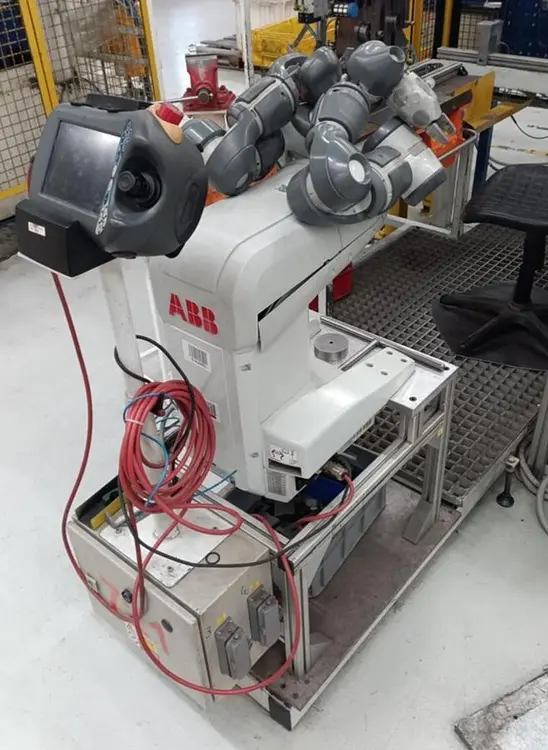 Used 2016 ABB IRB 14000-0.5/0.5 Robots CZ | Amaron s.r.o. #1068126