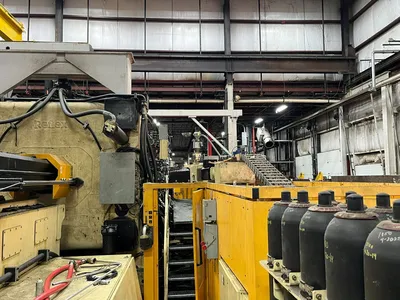 2007 HUSKY QTI3150RS155/1555 QUADLOCK Injection Molding Horizontal/Vertical | Machinery Network (5)