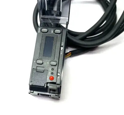 USED KEYENCE AMPLIFIER MAIN UNIT NPN
