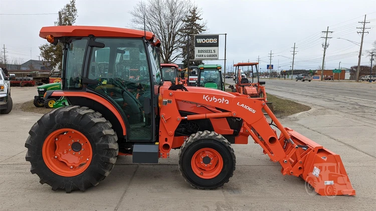 Used 2021 KUBOTA MX5400 Agricultural Tractors | Rosseel's Equipment Inc #720666