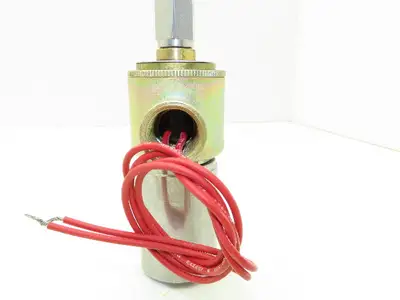 Honeywell Skinner XR1LX4 Brass Solenoid Valve 3-Way NC 120V 5-150 PSI 1/4" NPT