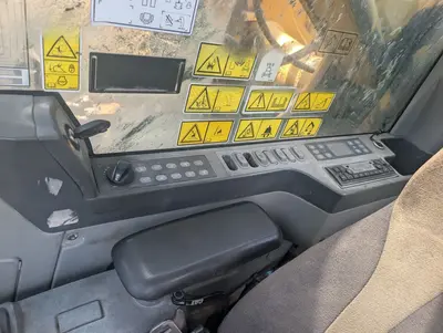 Used 2019 CATERPILLAR 390FL Crawler Excavators Alabama US | Proxy Equipment #1393671