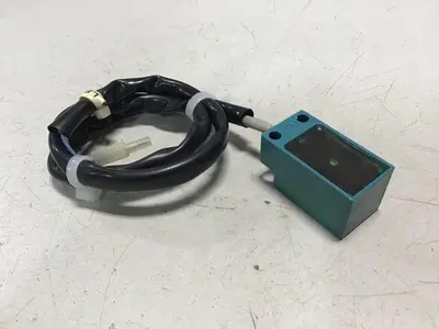 USED YAMATAKE FL2R-7J6SD