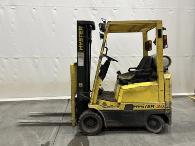 Hyster 3,000 lbs Lift Capacity Forklift