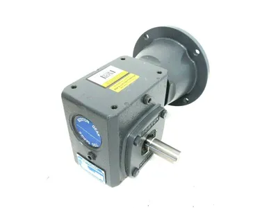 NEW BOSTON GEAR QC718-15KT-B5-G6 GEAR REDUCER 15:1 QC71815KTB5G6
