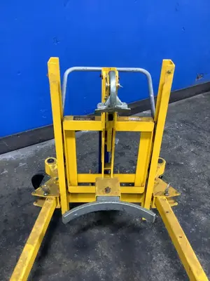 Used GLOBAL INDUSTRIAL 1235600 DCR880M Material Handling (misc) Ohio US | HGR 24 #927682
