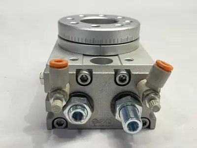 MSQB20A | SMC  Pneumatic Rotary Table 190 Degree Rotation - Used