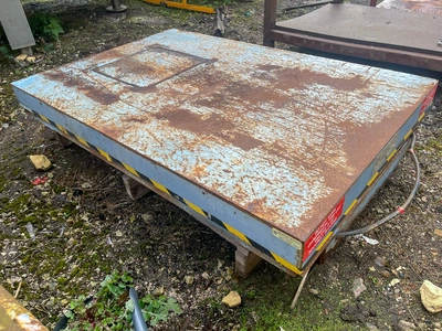 Scissor Lift Platform 1500Mm X  1,000Mm