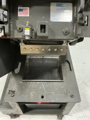 USED AEC MVP1012