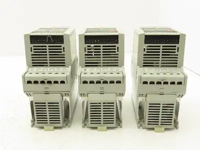 Allen Bradley Speed Controller 380-460V 2.8A 1HP Ser.C Lot of 3