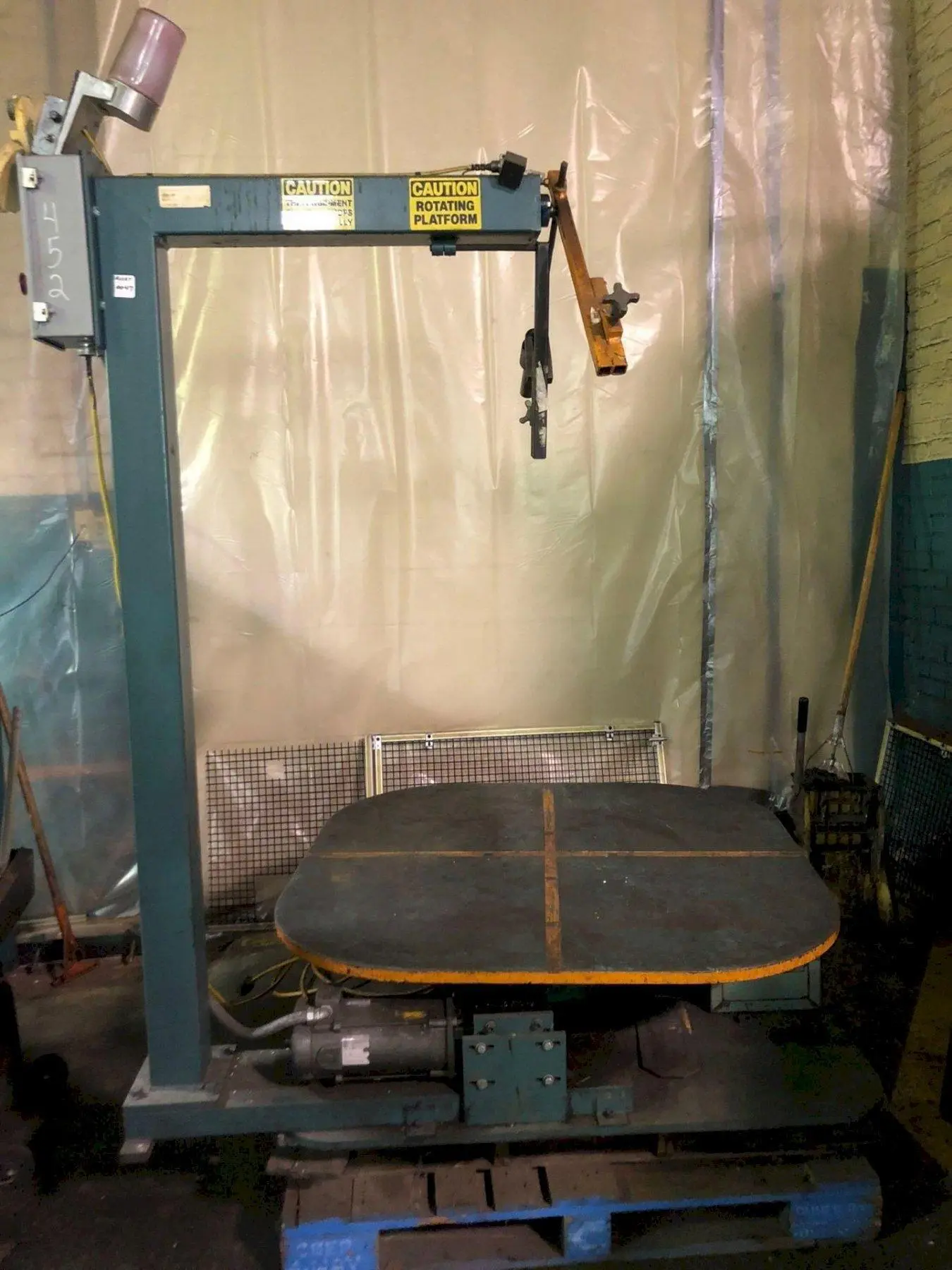 48" Rotating Uncoiler Table