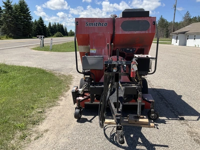 Used 2002 SMITHCO SWEEPSTAR V62 Mechanical Sweepers Michigan US | Miedema Asset Management Group #1321290