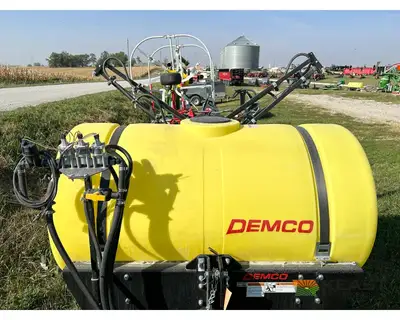 Used DEMCO _UNKNOWN_ 3-pt Mounted Sprayers Iowa US | Keast Enterprises #1360196