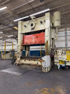 1978 VERSON S4-1000-144-84T Straight Side Mechanical Stamping Presses | Rygate LLC (3)