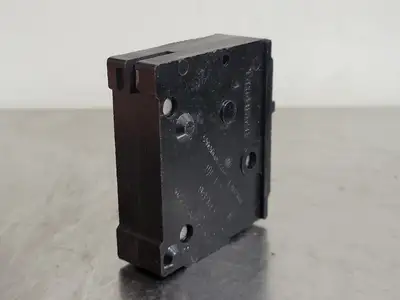 15 Amp, 1 Pole, 120/240 volts Circuit Breaker