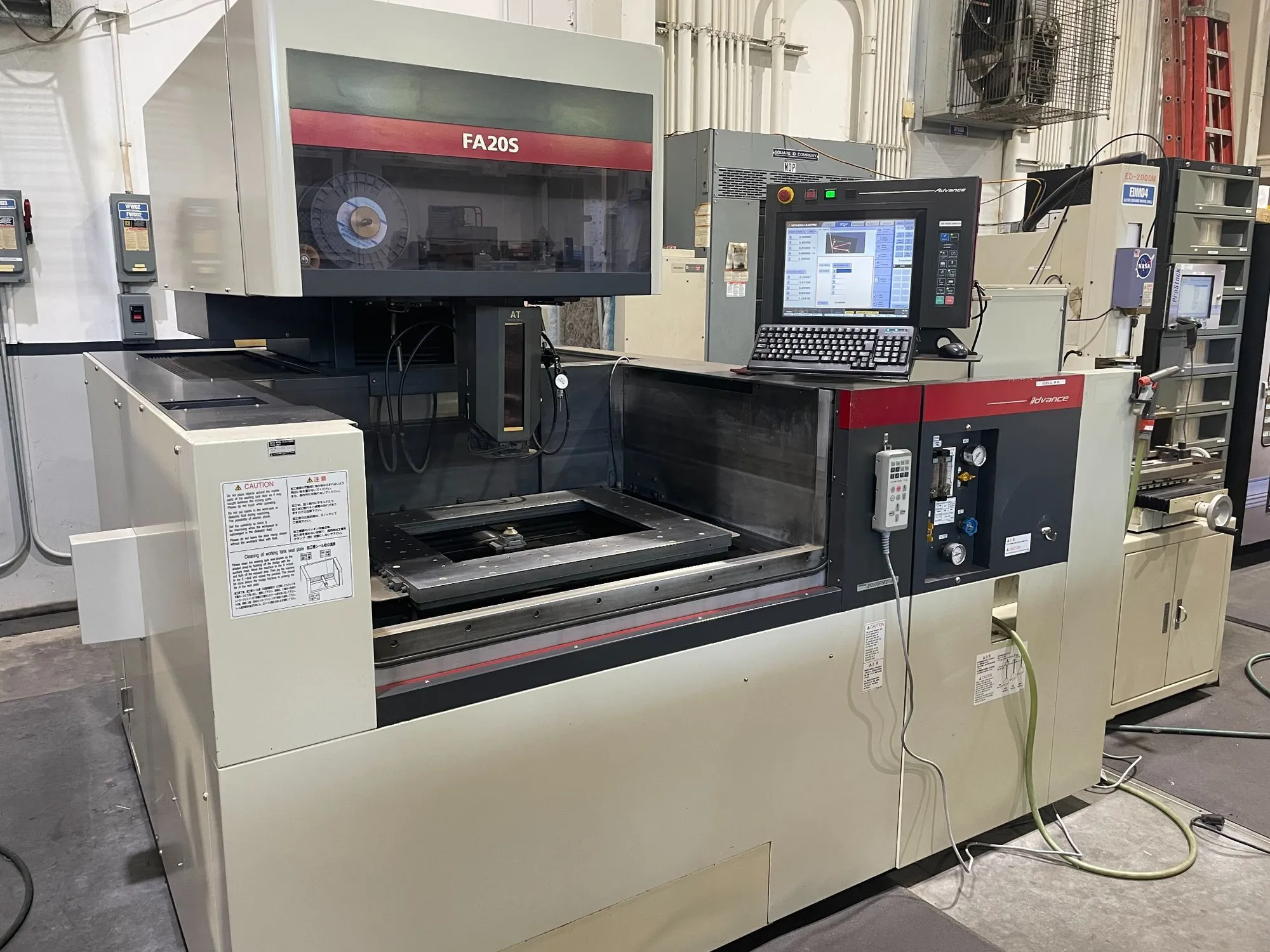 MITSUBISHI FA-20S Advanced 2007 Wire EDM