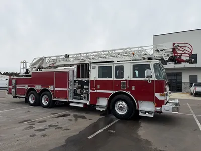 Used 2018 PIERCE ARROW XT LADDER Fire Trucks Minnesota US | Carco Truck & Equipment #1514027
