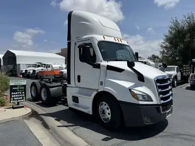 Used 2020 FREIGHTLINER T11664ST Conventional trucks California US | Commerce Truck Equipment Sales #1548747