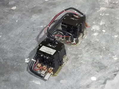 USED SQUARE D 8736SF01B76S