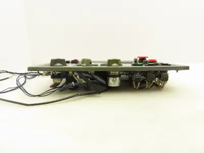 Okuma E0105-566-103-2 Operator Interface Control Panel