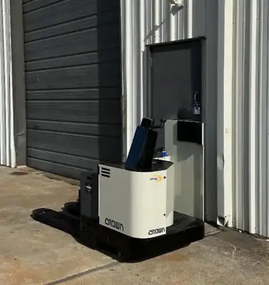 Used 2007 Crown PR3020-60 Electric Pallet Trucks New York US | United Lift #1446643
