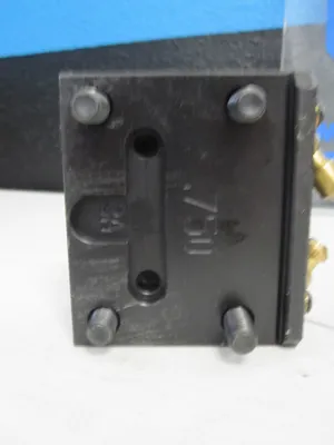 USED HAAS BOT10
