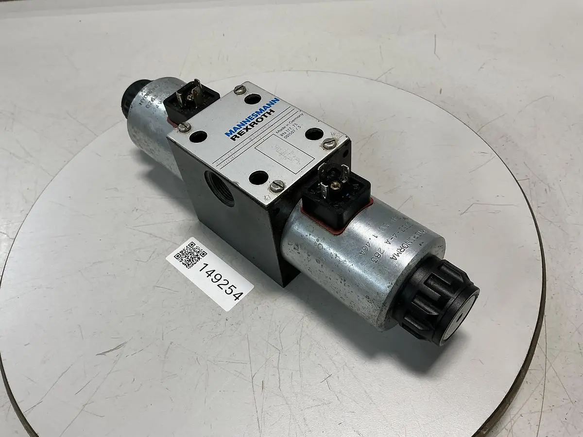 USED REXROTH 4WE10E67-31/CG24N9Z4/T08