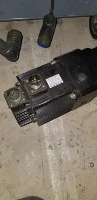 USED YASKAWA SGMGH-09DCA61
