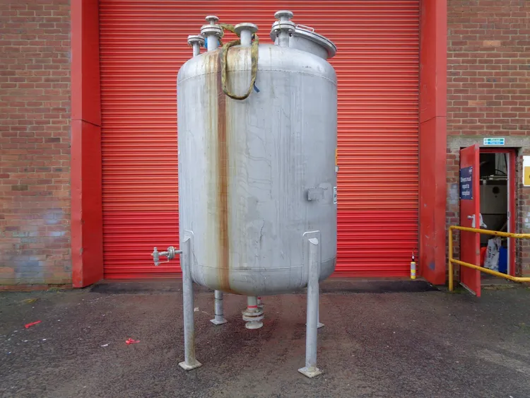 Used FORFAB 3,000 Litre Stainless Steel Tanks New Jersey US | Perry Equipment #121000