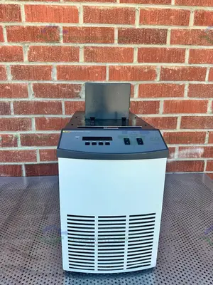 USED FLUKE HART SCIENTIFIC 7320 COMPACT TEMPERATURE CALIBRATION BATH –20 °C TO 150 °C
