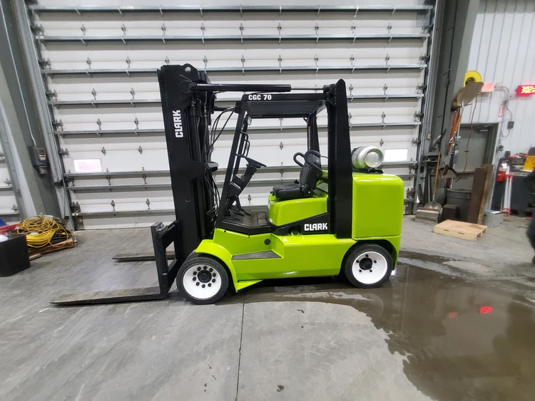 Used CLARK CGC70 Misc Forklifts Michigan US | Vander Ziel Machinery Sales #480427