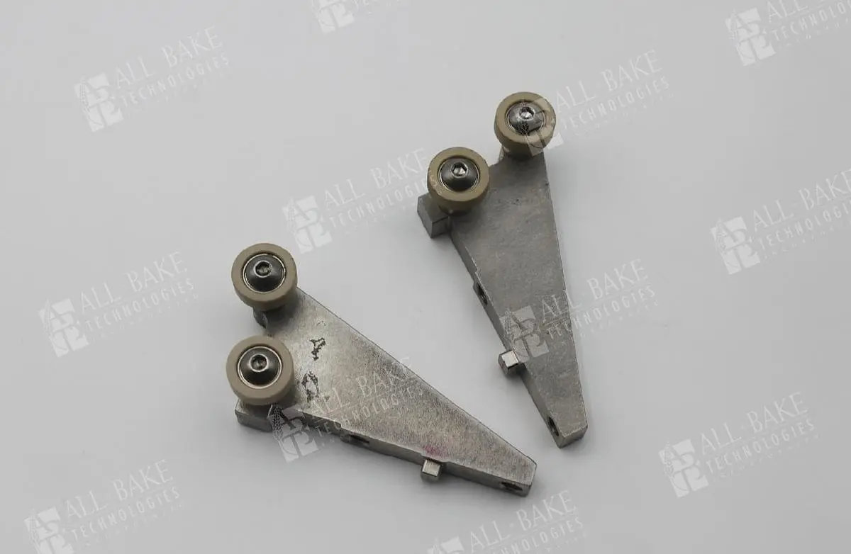 Wheel Bracket Double Assembly - RV41418790