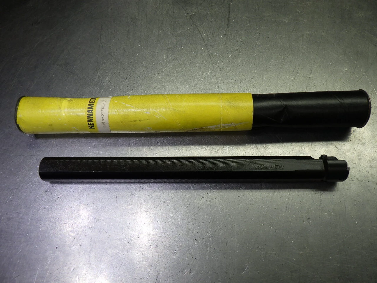 Kennametal Indexable Steel Boring Bar 1" Shank 12" OAL S16-DTFNL-3 (LOC2194)